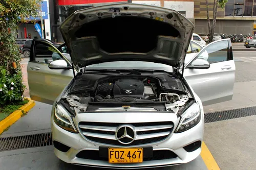 Mercedes-benz Clase C 180 Advantgarde 1.6 At Aa 4x2