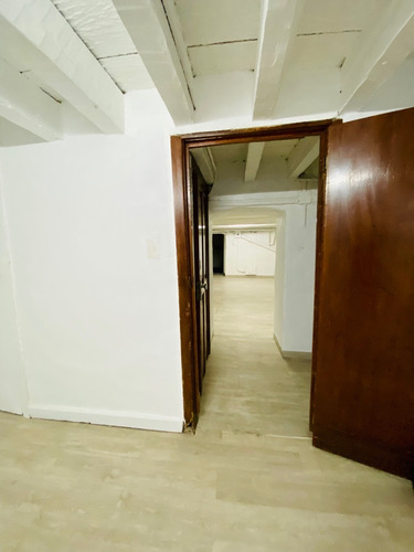 Imagen 24 de 24 de Local Comercial En Sótano En Hermosa Casona Antigua