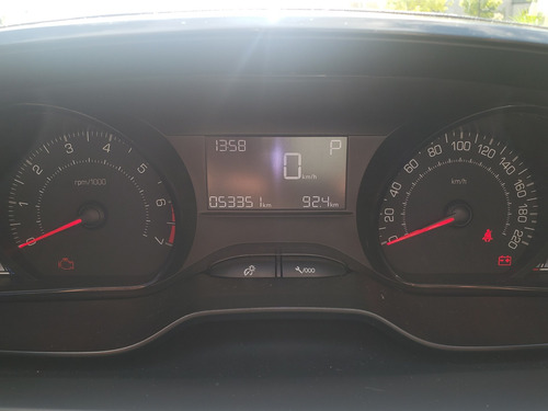 Peugeot 2008 1.6 Allure Tip 2016