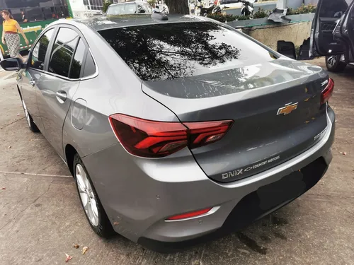Chevrolet Onix 1.0T Premier Sedan At