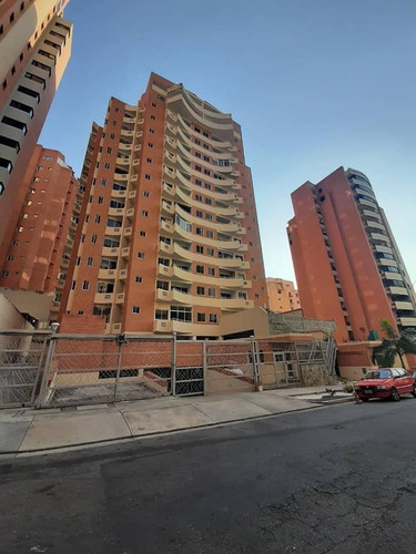 Imagen 3 de 9 de Apartamento En La Trigaleña, Res. Barbara Palace Carlos Tona Cod: Foa-2068