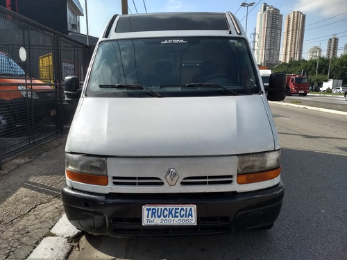 Renault Master 2.8 Dti L2h2 5p 2003 R$ 31.900,00 Financio