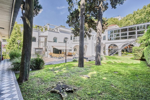 Imagen 20 de 30 de Casa Única De 10 Ambientes Con Jardín - Belgrano