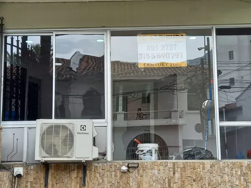 Oficina En Arriendo En San Vicente. Cod A8014523
