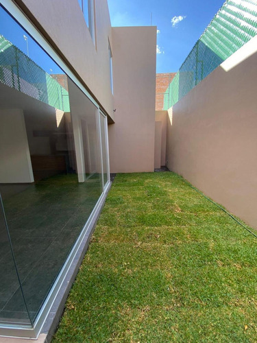 Casa Sola En Renta En Villa Magna, San Luis Potosí, San Luis Potosí