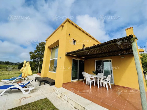 Venta Chacra - 3 Dormitorios + Pileta Y Parrillero - Manantiales 