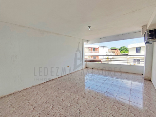 Imagen 13 de 16 de Ledezma Asesores Vende Townhouse En Agua Salada, Conjunto Residencial. Villa Europa I, Ciudad Bolívar - Venezuela