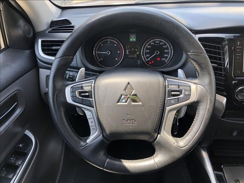Mitsubishi L200 Triton L200 Hpe 2.4 Triton 4x4 Diesel