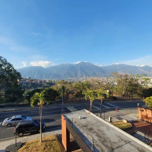Imagen 4 de 16 de Alquilo Apto 360m2 5h/6b/4p Clns.de Valle Arriba 9868
