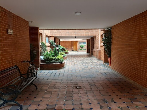 Casas En Venta Colina Campestre 642-5016
