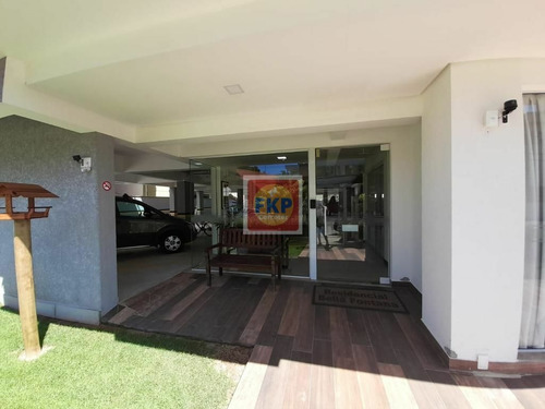Apartamento 2 Dormitórios Próximo Ao Mar Em Ingleses - Florianópolis - Sc - Ap0647