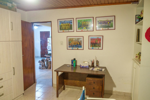 Imagen 26 de 30 de Casa En Venta Con Depto A Estrenar En Reconquista