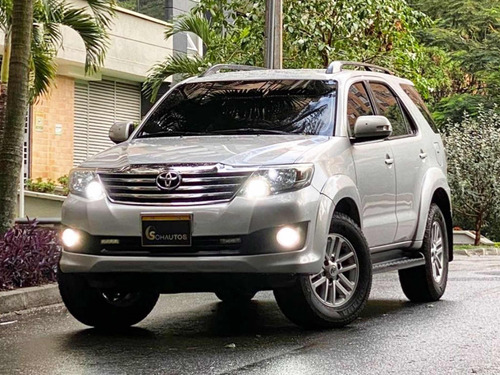 Toyota Fortuner 2.7l 4x4