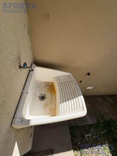 Alquiler De Departamento En Bella Vista Dos Ambientes C/ Patio Trasero
