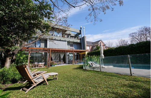 Venta - Casa 8 Ambientes - Vicente López