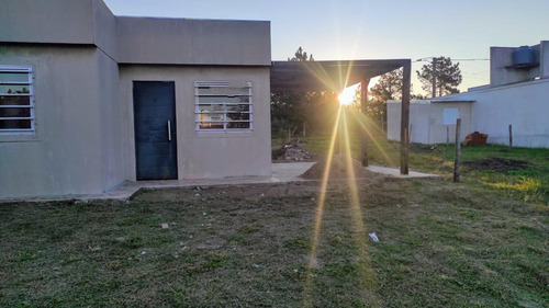 Venta Casa 2 Dormitorios Concordia Barrio Golf