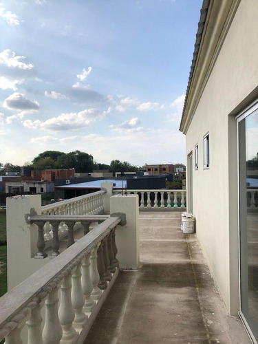 Casa En Venta, 3 Dormitorios. Amplios Ambientes. Perimetral. Barrio Cerrado San Matias, Escobar