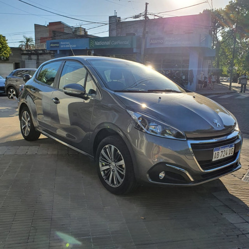 Peugeot208 Allure 1.6 2017 Prost