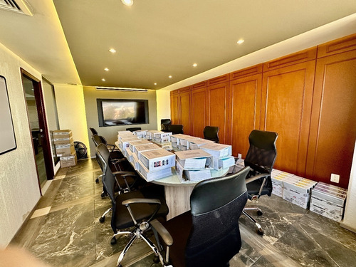 Jardines Del Pedregal, Oficina Equipada, En Venta