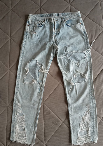 Jean Boyfriend Con Roturas Importado H&m T.32 (Usado)