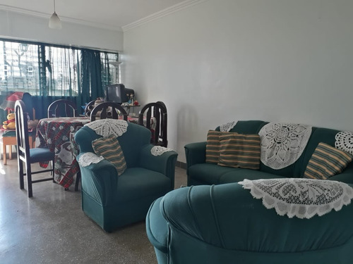 Imagen 3 de 11 de Venta Apartamento Los Mangos La Vega