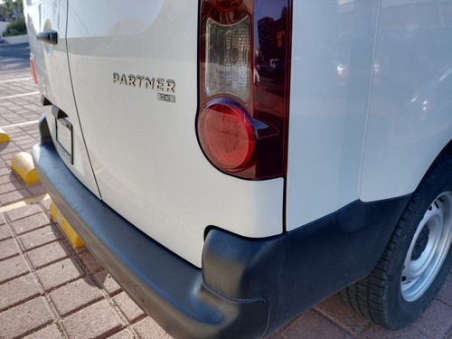 Imagen 8 de 14 de Peugeot Partner 2016 Td Maxi