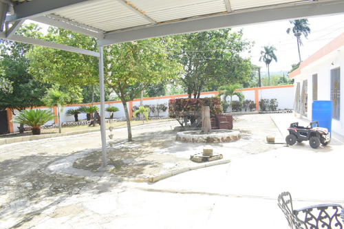 Excelente Finca Con Casa Y Local Comercial, Santiago (jpc-232)