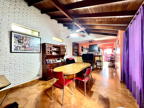 Departamento 4 Amb Hipólito Yrigoyen 7400 Banfield