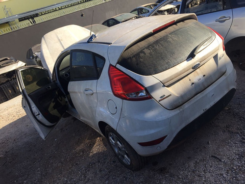Sucata Ford Fiesta Titanium 1.6 16v Powershift 2014