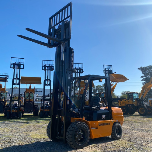 Autoelevador 3500kg - 3.5 Toneladas Sinomach Cpcd35