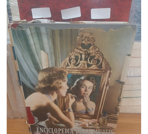 Enciclopedia De La Mujer. J. J. Nathan