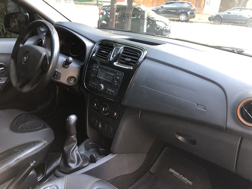 Renault Sandero Stepway 1.6 Dynamique 105cv