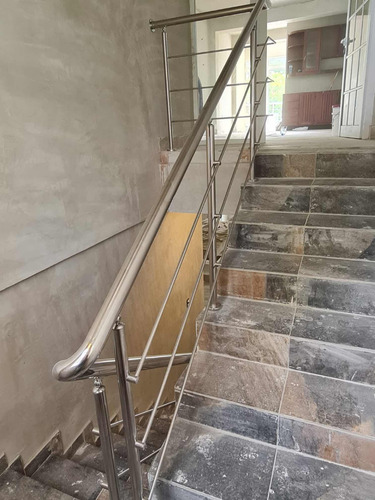 Instalación De Barandas En Acero Inoxidable