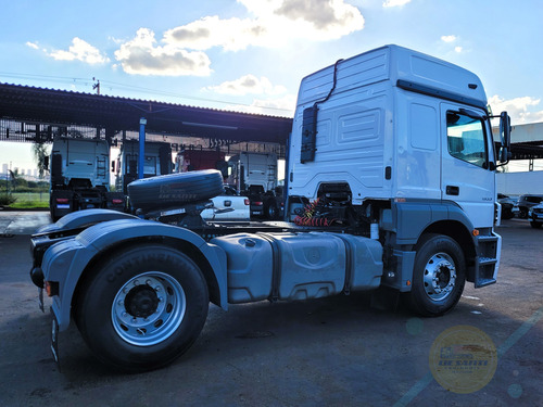 Mercedes Benz Axor 1933 Toco 4x2 Ano 2016/16 Automático