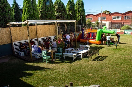Imagen 4 de 10 de Salón De Fiesta Infantil, Pantalla, Karaoke,cancha De Futbol