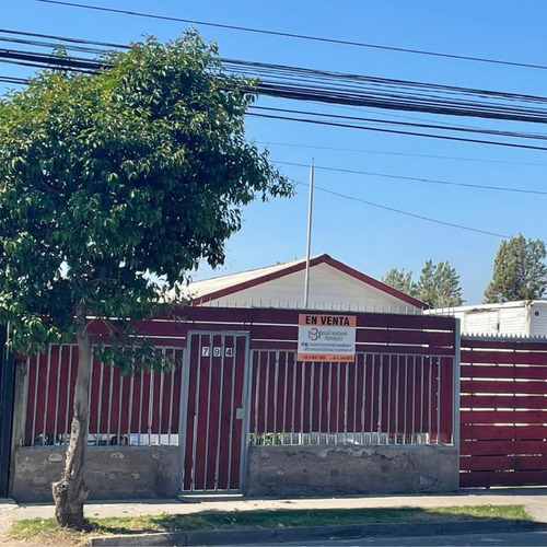 Venta De Amplia Casa, Terreno De 500m2 3d 2b, En La Florida