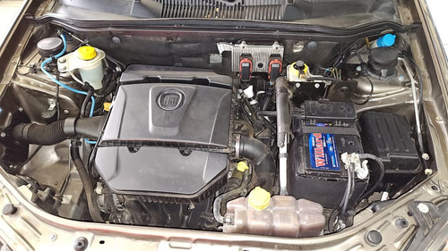 Fiat Strada 1.6 Adventure Cd Pack Top
