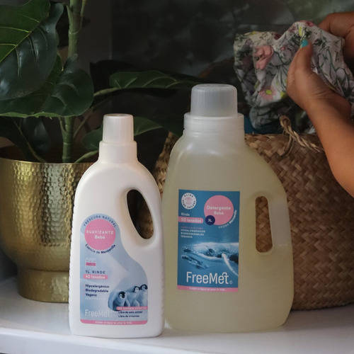 Pack Freemet Bebé Detergente 3l + Suavizante 1l