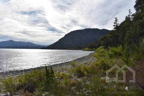 Importante Fracción Costa De Lago En Villa La Angostura Zona Brazo Huemul