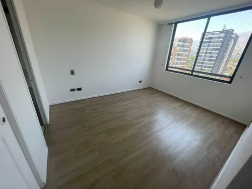 Amplio 4 Dorm + 3 Baños + Est + Bod (101408)