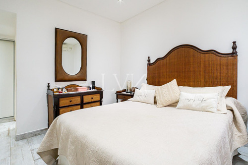 Venta Excelente Casa 4 Ambientes Barrio Naón, Mataderos