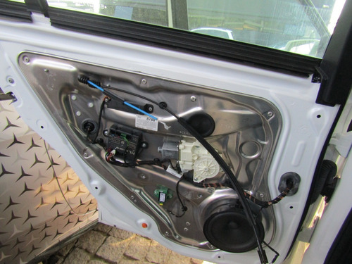 Maquina Vidro Traseira Esquerda S/motor Mercedes E63 2014