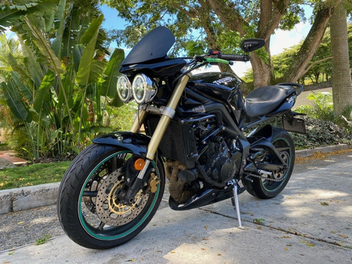 Imagen 4 de 10 de Triumph Street Triple