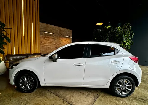 Mazda 2 1.5 Touring