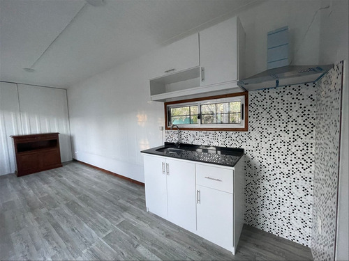 Dos Apartamentos Container, De Un Dormitorio. Los Bulevares