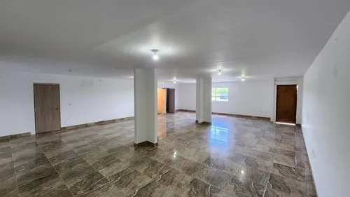 Bodega Moderna Espaciosa Y Con Excelentes Acabados. Cod. 54526