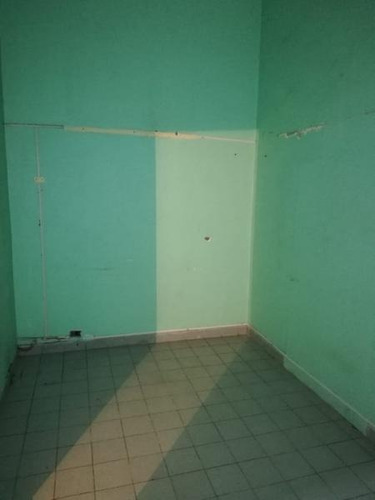 Imagen 14 de 22 de Con Renta $120.000 Tucuman 2600 400 M2 En 4 Plantas Sin Expensas