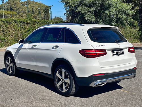 Imagen 6 de 15 de Mercedes Benz Glc 300 4matic G-tronic 2016