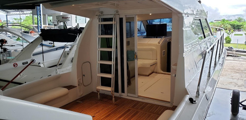Lancha Oceanic 36. 02 Volvo Kad44 -rabeta - Marina Atlântica
