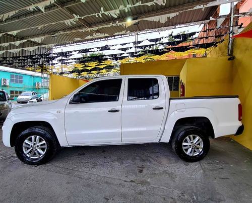 Imagem 4 de 10 de Volkswagen Amarok 2018 2.0 Highline Cab. Dupla 4x4 4p